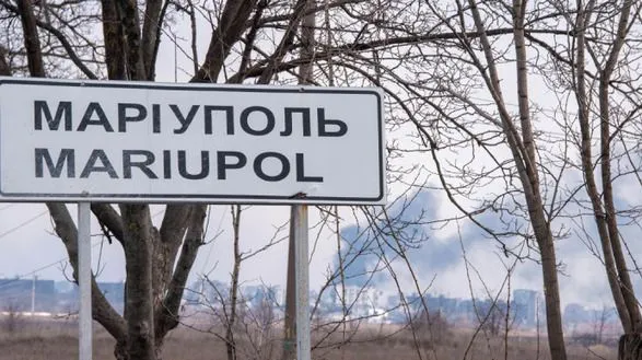 В Мариуполе горит свалка, россияне ее не гасят - советник мэра
