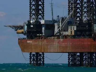 ЗМІ пишуть про удар по вишці «Чорноморнафтогазу»