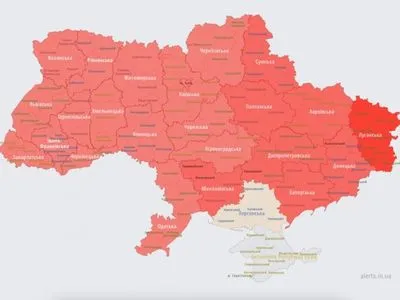 Масштабна повітряна тривога: по всій Україні лунають сирени - виключення Херсонська область