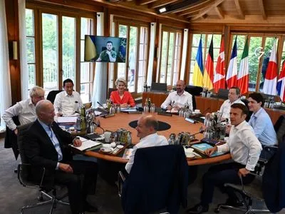 Зеленский сказал лидерам G7, что война должна закончиться до конца года - Reuters