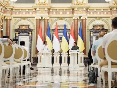 Україна домовилася з Індонезією про започаткування безвізового режиму – Зеленський