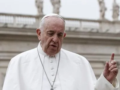 Папа Франциск назвав удар по ТЦ у Кременчуку останнім у серії "варварських нападів" на Україну