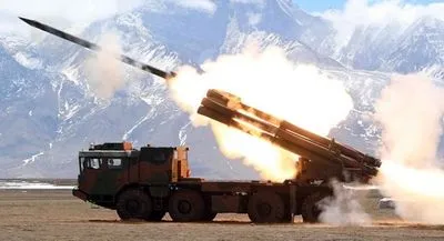 Реактивная артиллерия большой дальности: Норвегия и Великобритания анонсировали передачу тяжелого оружия Украине