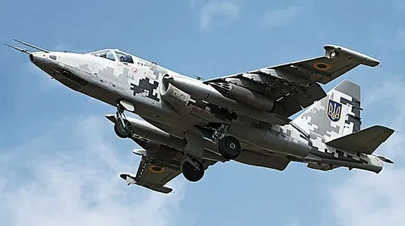 Авіація ЗСУ вдарила по позиціях росіян: знищено склади боєприпасів, озброєння та живу силу ворога