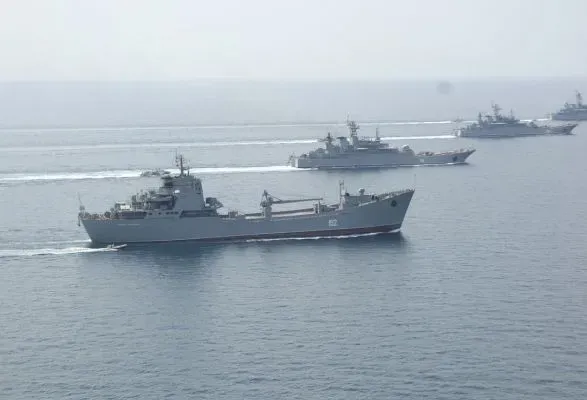 ОК "Юг": на Черном море оккупанты создают иллюзию вероятности высадки десанта