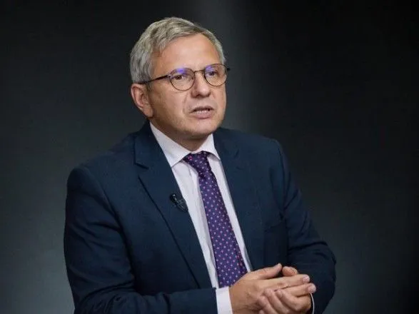 Было бы целесообразным на время войны изменить долговую политику Украины – советник Зеленского
