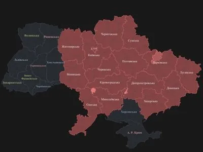 Воздушная тревога объявлена в половине областей Украины