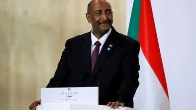 Військовий правитель Судану заявив, що армія планує поступитися місцем цивільному уряду