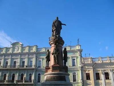 Петиция о сносе памятника Екатерине II в Одессе набрала уже почти половину от необходимого количества голосов