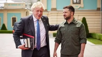 Зеленський впевнений, що політика Британії щодо України не зміниться після відставки Джонсона