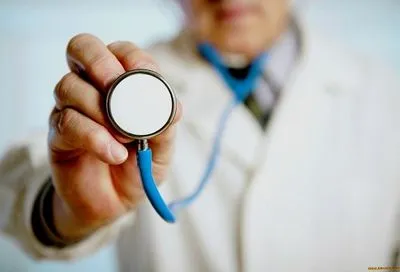 Медична система Маріуполя паралізована: окупантам шукають понад 60 лікарів