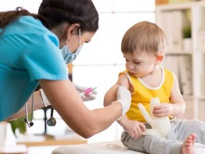 Канада одобрила вакцину Moderna для прививки детей в возрасте от 6 месяцев