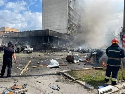 Ракетний удар по Вінниці: кількість загиблих зросла до 20, серед них троє дітей