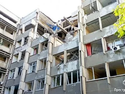 Ранкові удари по Миколаєву: кількість поранених зросла до чотирьох