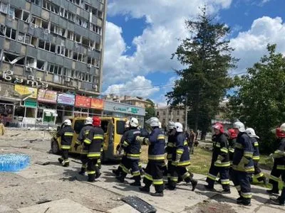 Ракетний удар по Вінниці: зниклими безвісти залишаються 18 людей