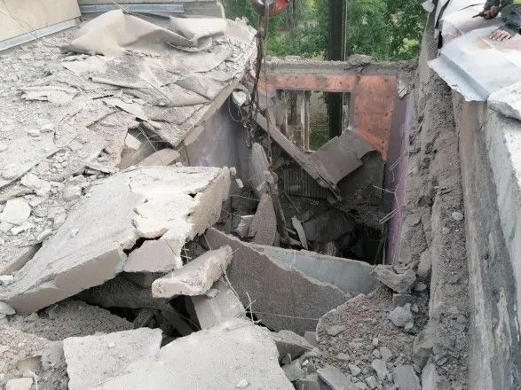 По Никополю из "Градов" выпустили 53 ракеты: под завалами обнаружили двух погибших