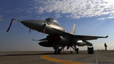 Болгарія планує закупити нові бойові літаки F-16 у США