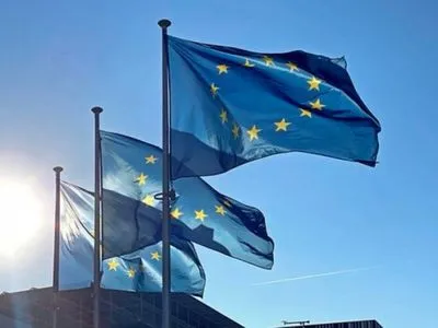 ЄС погодив сьомий пакет санкцій проти рф: фон дер Ляєн привітала рішення