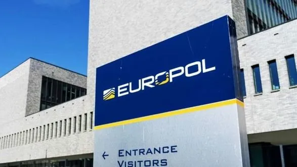 Скандал по поводу "контрабанды оружия": Европол заявил, что полностью доверяет правительству Украины