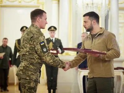 За время полномасштабной войны 160 украинских воинов получили звание Героя Украины