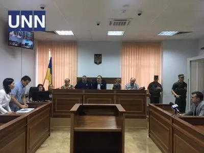 Судье нужна скорая: суд отложил заседание по делу об убийстве Ноздровской