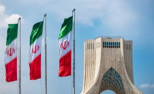 Иран будет поставлять запчасти и будет ремонтировать российские самолеты