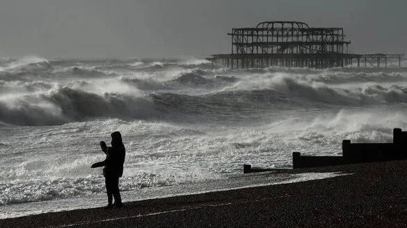 Уровень моря в Великобритании поднимается быстрее, чем столетие назад - исследование