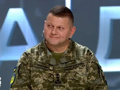 Украинские пилоты не позволяют врагу приблизиться к границам: Залужный выложил видео