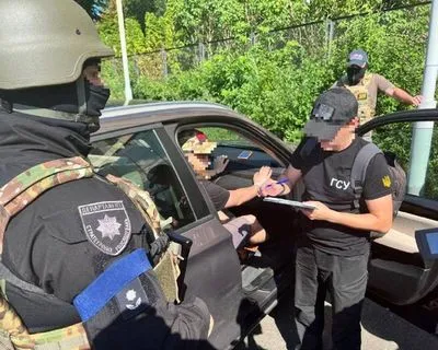 Продавал предназначенную ВСУ амуницию: экс-замглавы Днепропетровской ОГА сообщено о подозрении