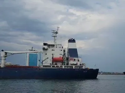 "Світ спостерігатиме за виконанням угоди": США відреагували на вихід першого судна з зерном з Одеси