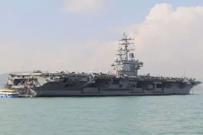 ВМС США развернут четыре военных корабля к востоку от Тайваня