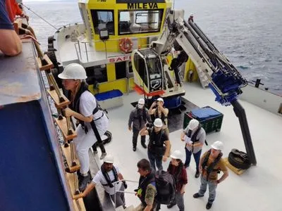 Инспекционная группа начала досмотр судна с зерном возле Стамбула