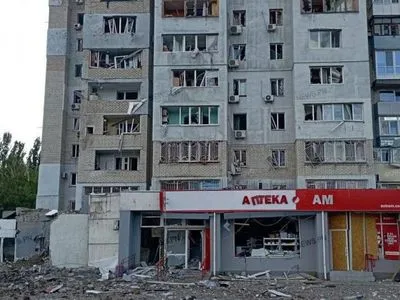 Вночі окупанти вдарили по Миколаєву двома ракетами: в ОП показали наслідки