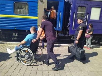 Обязательная эвакуация из Донецкой области: вывезли уже 1138 людей