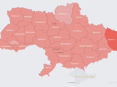 Масштабна повітряна тривога: у всіх областях України лунають сирени