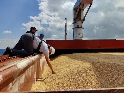Из портов в Украине вышли еще два судна с зерном