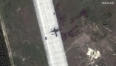 З'явилися знімки військового аеродрому "Зябрівка" у білорусі після вибухів