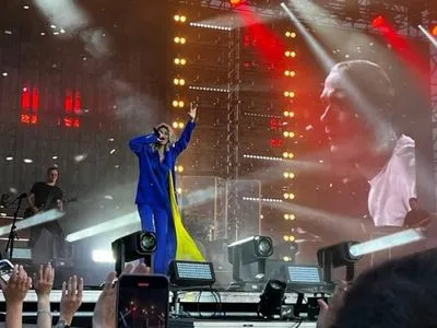 Светлана Лобода в Риге провела благотворительный концерт в поддержку Украины