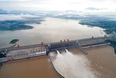 Найдовша річка Китаю досягла критично низького рівня - під загрозою врожай