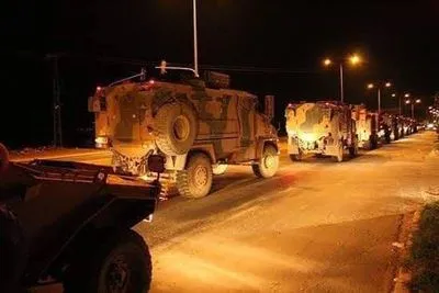Жителям турецьких регіонів, які межують із Сирією, повідомили про початок "військової операції" проти курдських воєнізованих формувань - соцмережі