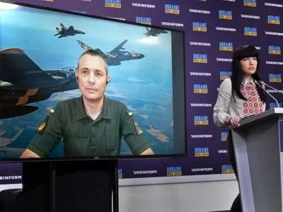 Приблизно 430 російських літаків оточують Україну – речник Повітряних сил ЗСУ