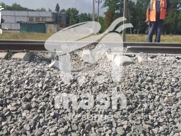 Вибух на складі боєприпасів у Криму: під Джанкоєм пошкоджено залізницю