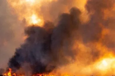 Обстріл Одещини: дві ворожі ракети спричинили руйнування та пожежу на одній з баз відпочинку та в кількох приватних будівлях, є поранені