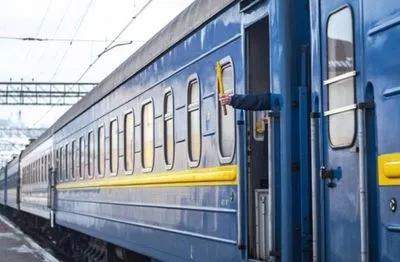 Из-за технических работ на Укрзализныце были изменены маршруты для некоторых поездов