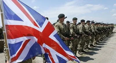 Mirror: британських військових закликали готуватися до війни з росією