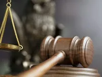"Кто вкладывает деньги - тот и влияет на деятельность суда" - юрист о деятельности третейских судов