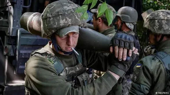 Украине нужно и дальше оказывать военную поддержку, пока рф не прекратит войну - Джонсон