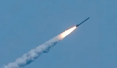 Залишайтеся в укриттях: у Хмельницькій ОВА підтвердили "прильоти" ворожих ракет
