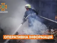 В результаті ворожого обстрілу сталася пожежа у триповерховій житловій будівлі Шевченківського району Харкова - ДСНС