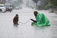 Пакистан оголосив надзвичайний стан, мільйони людей постраждали від повені